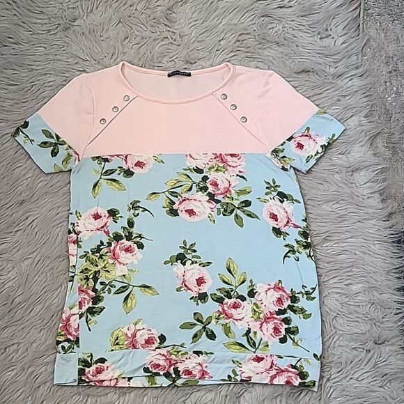 Staccato womens soft stretcy pink and light blue floral‎ tshirt size small - Picture 1 of 5